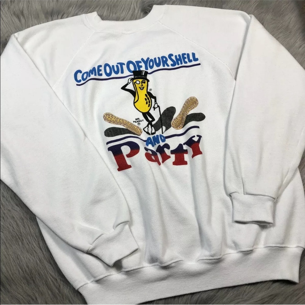 Vintage Mr Peanut White Crewneck Sweater